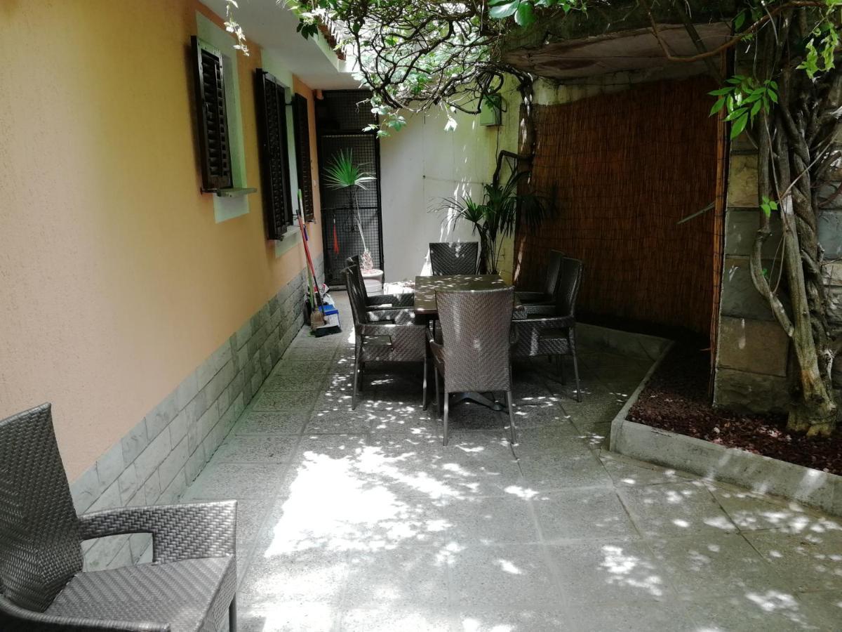 Apartmaji Z Fizine Portoroz Luaran gambar